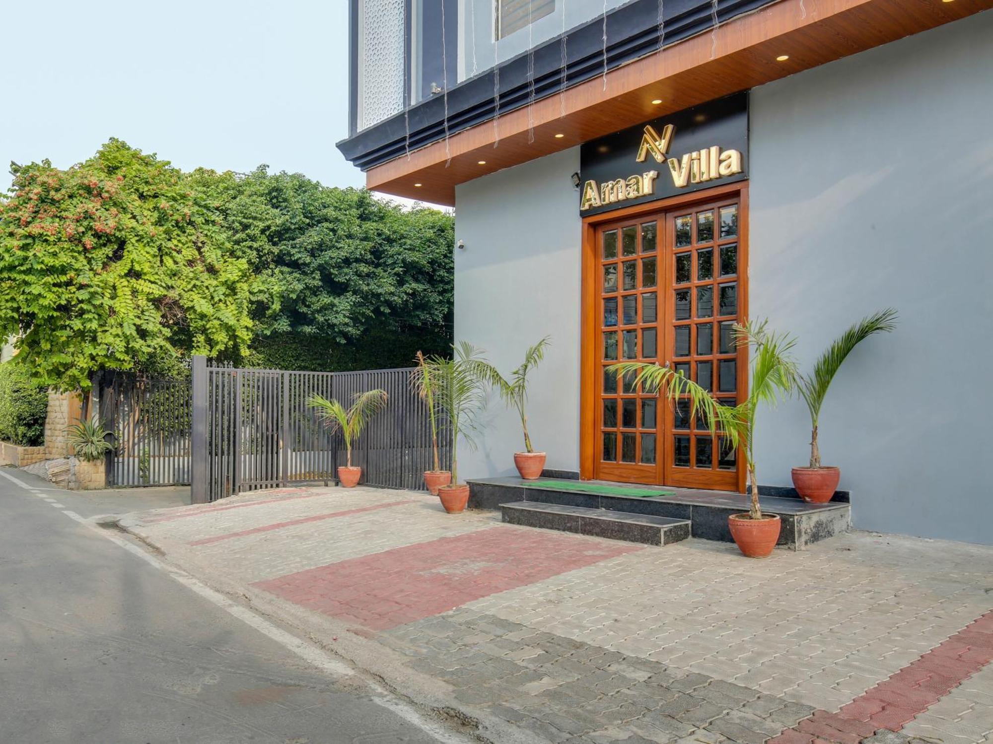 Fabhotel Amar Villa Amritsar Esterno foto